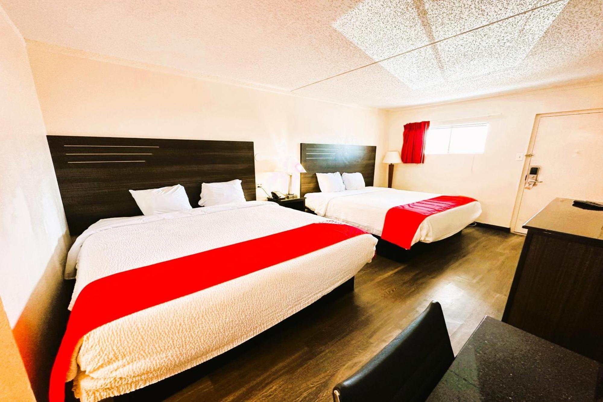 Oyo Hotel San Antonio Lackland Afb Seaworld Hwy 90 W Extérieur photo