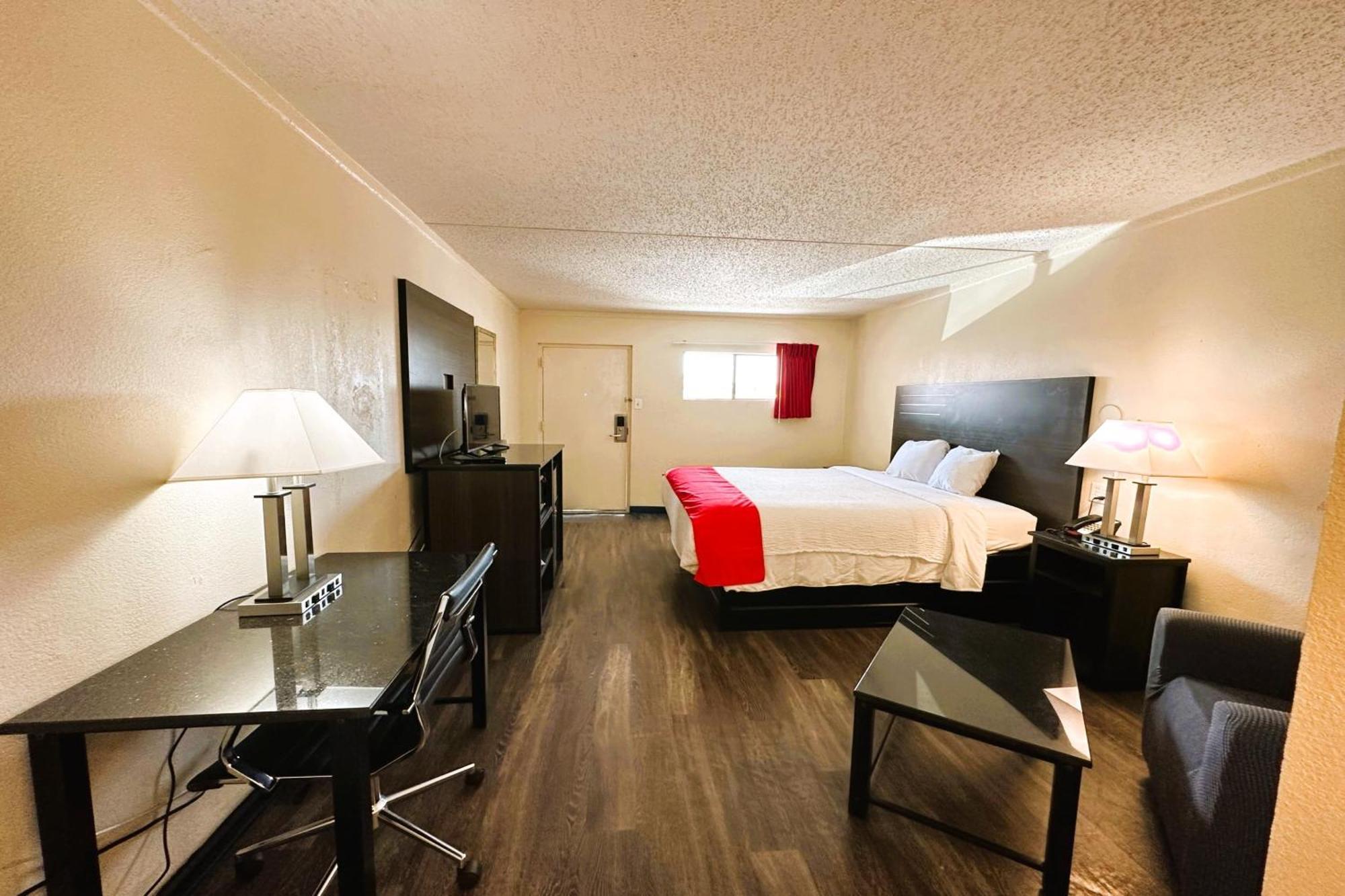 Oyo Hotel San Antonio Lackland Afb Seaworld Hwy 90 W Extérieur photo
