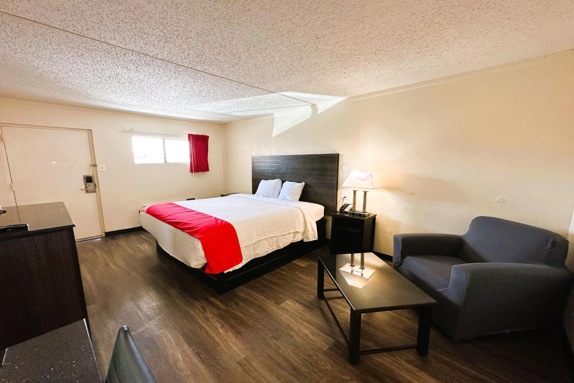 Oyo Hotel San Antonio Lackland Afb Seaworld Hwy 90 W Extérieur photo
