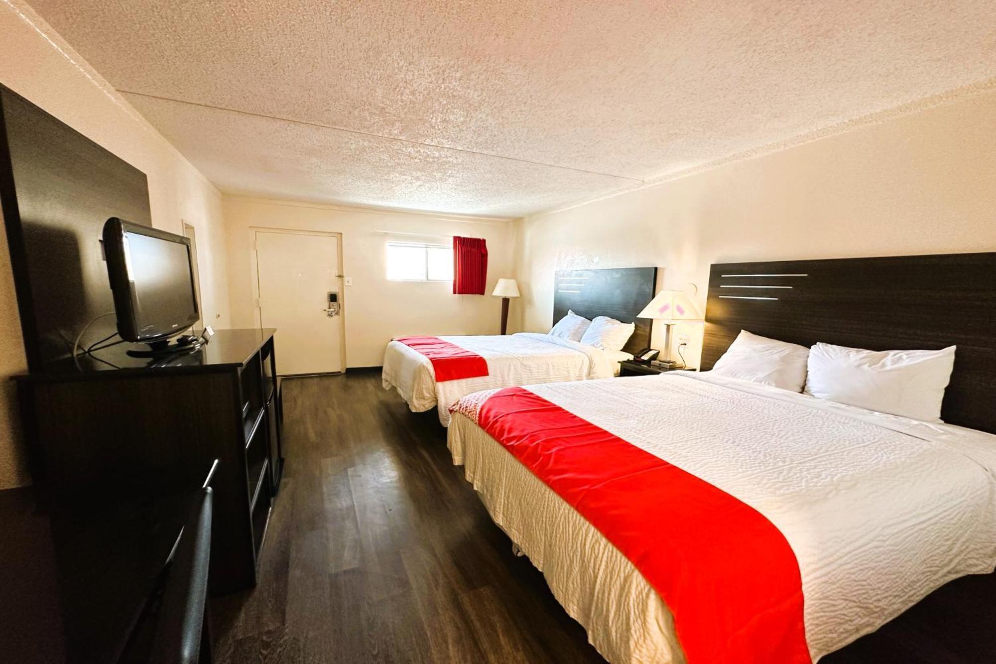 Oyo Hotel San Antonio Lackland Afb Seaworld Hwy 90 W Extérieur photo