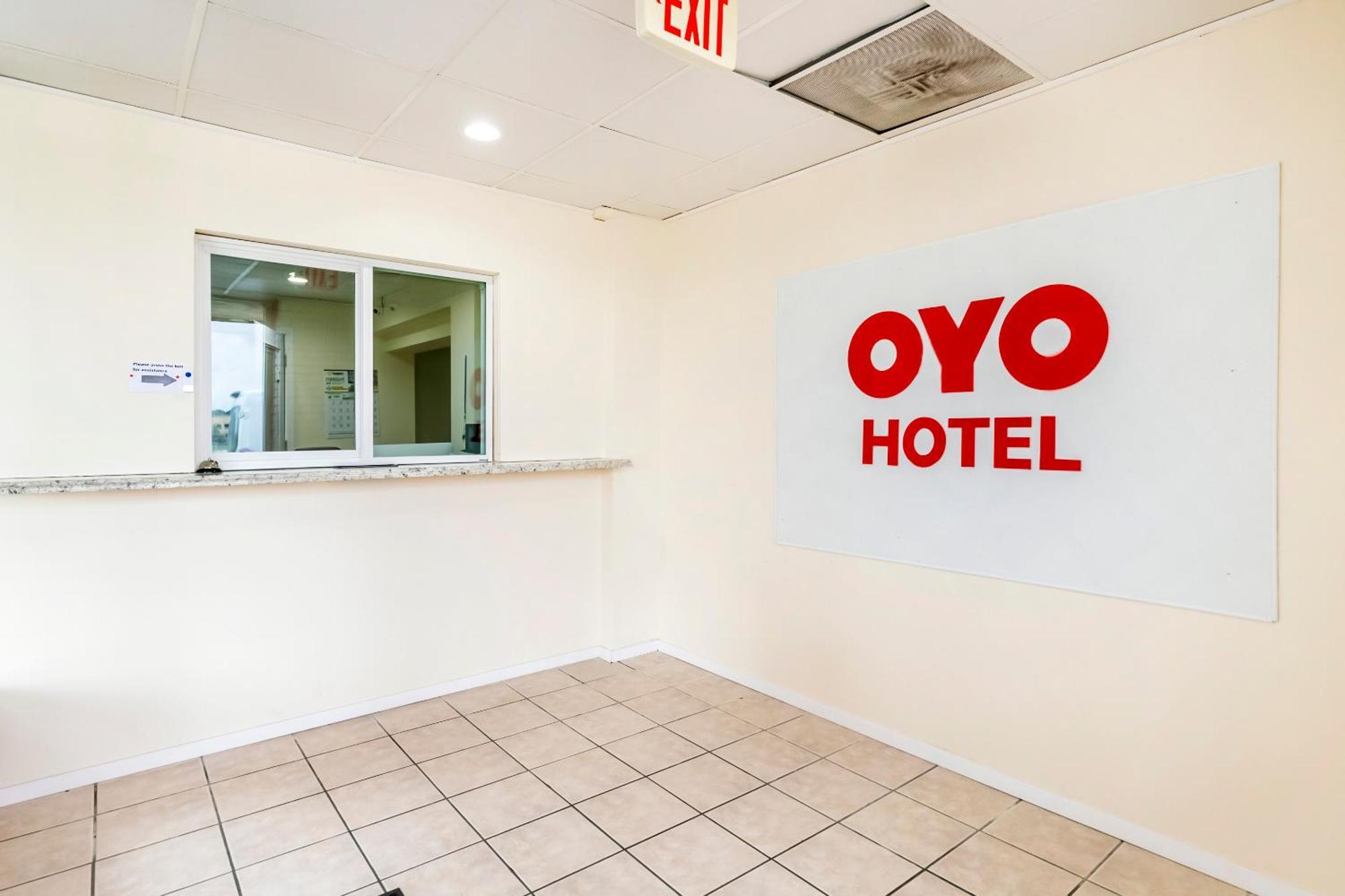 Oyo Hotel San Antonio Lackland Afb Seaworld Hwy 90 W Extérieur photo