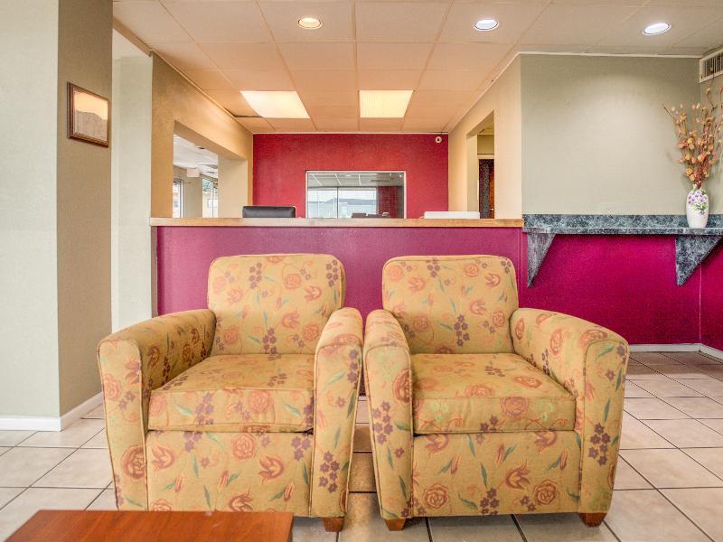 Oyo Hotel San Antonio Lackland Afb Seaworld Hwy 90 W Extérieur photo