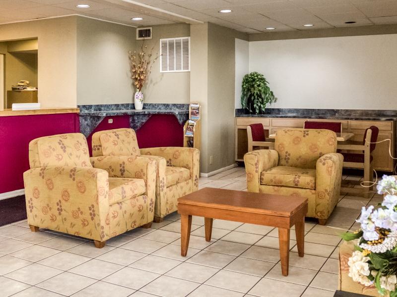 Oyo Hotel San Antonio Lackland Afb Seaworld Hwy 90 W Extérieur photo